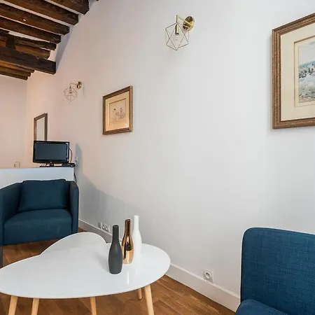Studio Ile Saint-louis Apartment *